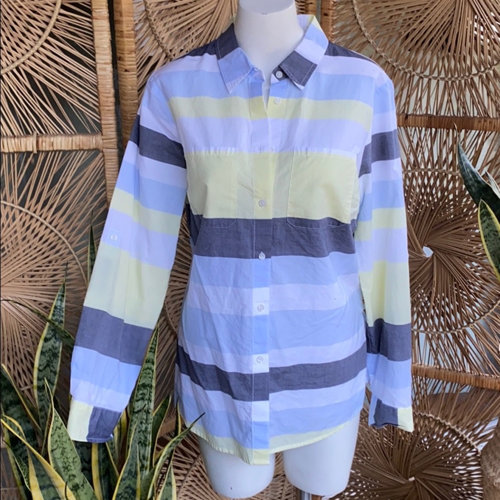 🌵 Women’s Striped Button Down Shirt